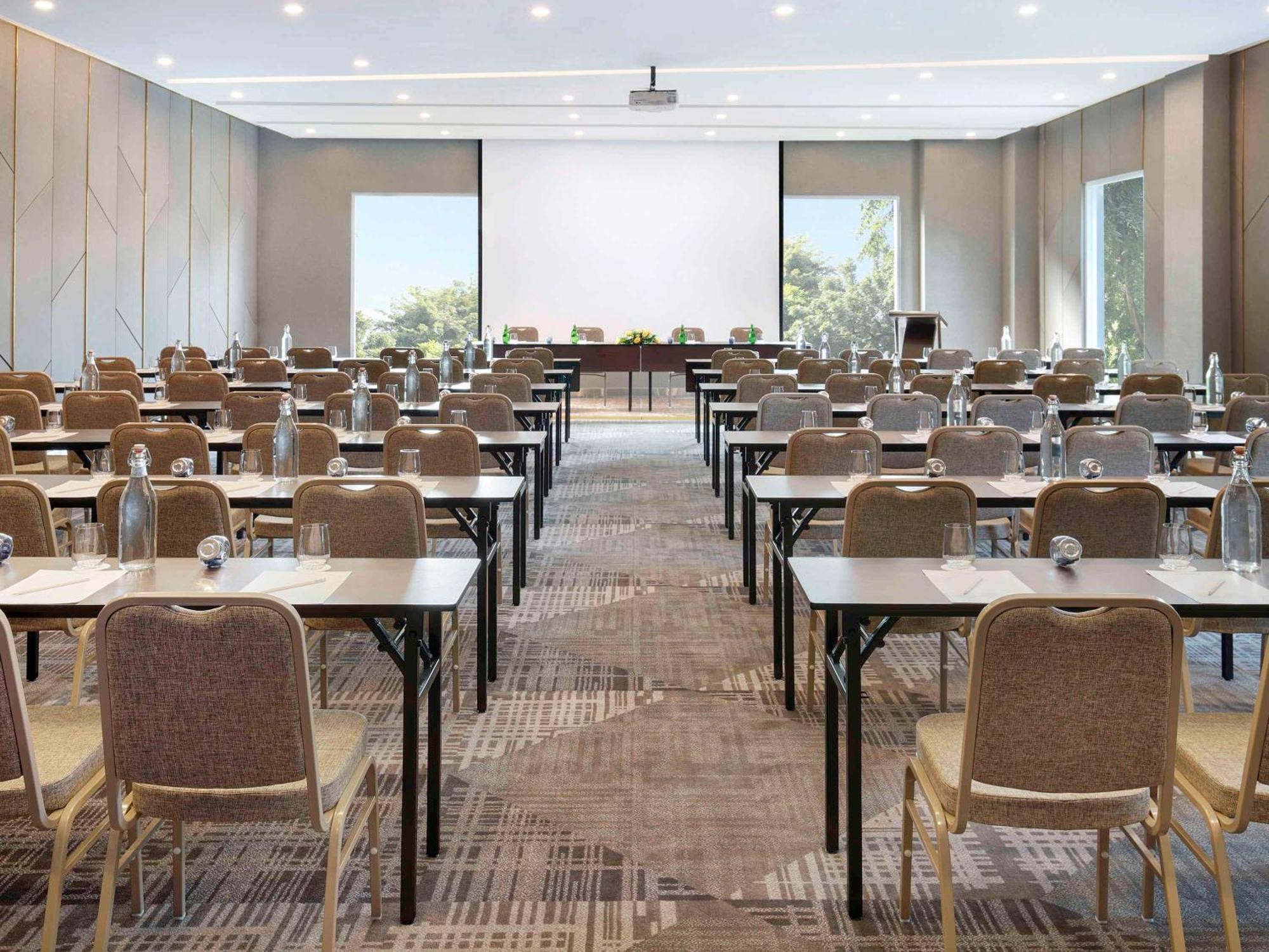 Novotel Jakarta Cikini מראה חיצוני תמונה